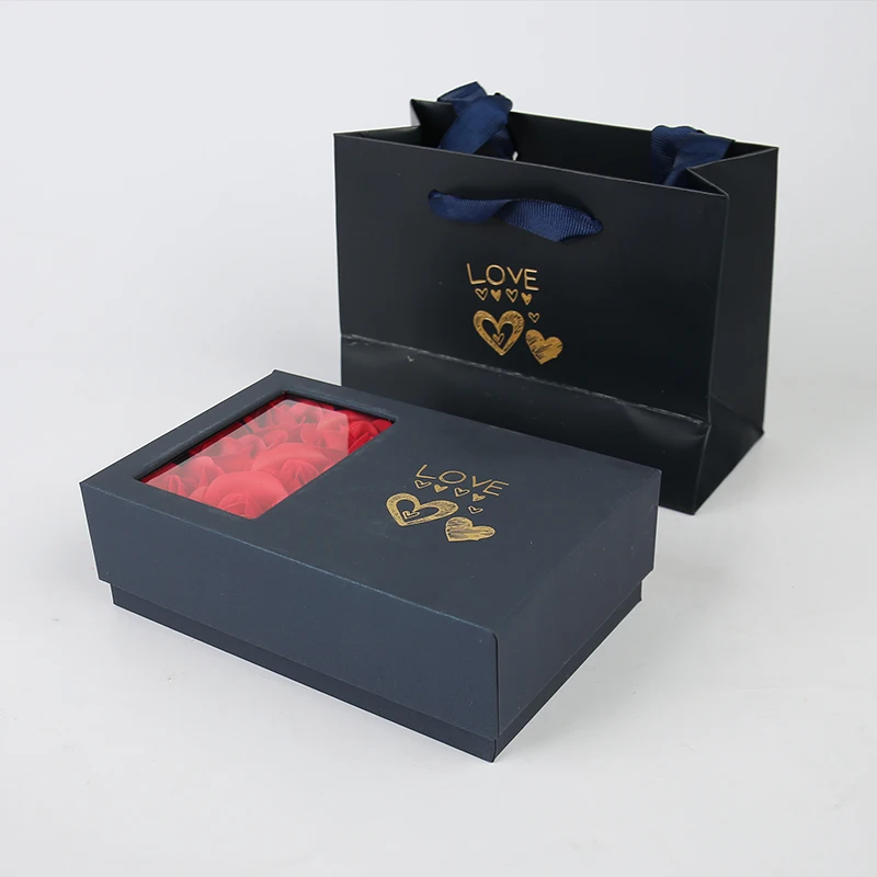 Экологически чистые жесткие подарочные коробки из картона с окошком из пластика, коробка с отдельным дном и крышкой, упаковка ювелирных изделий ко Дню святого Валентина с мыльным цветком