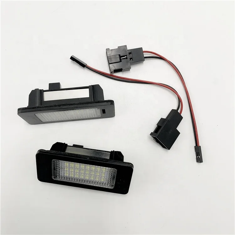 License Plate Lights Xenon White LED Car Number Plate Lamps for Audi A3 8P  A4 S4 B6 4F 8E 4H Q7 Model A5 New Condition
