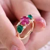 Bague en or massif 18 carats avec pierre précieuse de laboratoire.