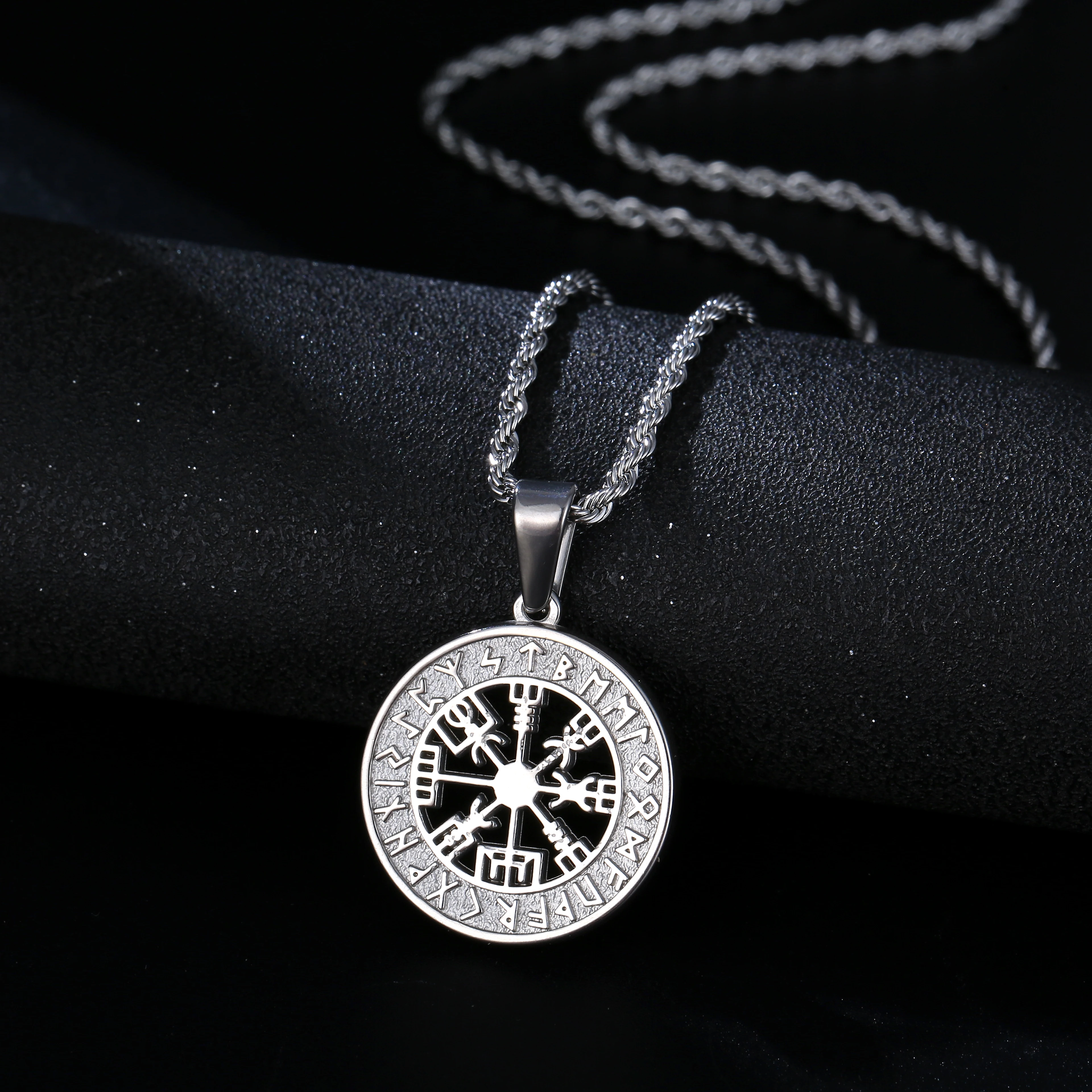 Mendel Viking Amulet Odin offers Myth Unicorn Vegvisir Pirate Compass Pendent Charm