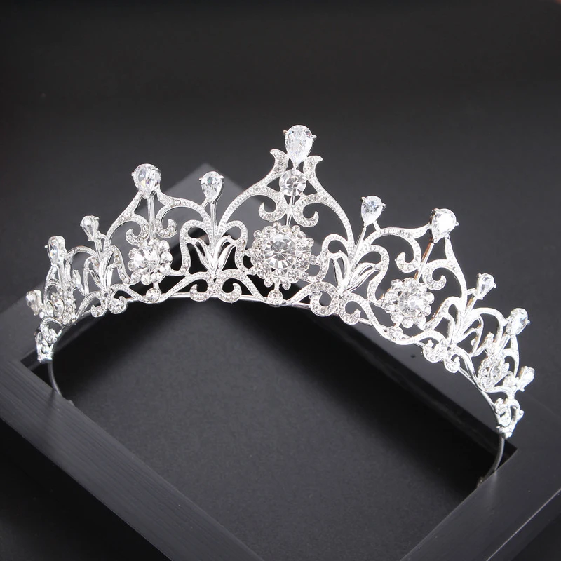 Корейские серьги с кристаллами