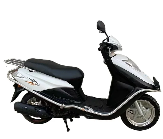 DIO125CC High Quality Scooter Standard Two-Wheel Gasoline Motorcycle