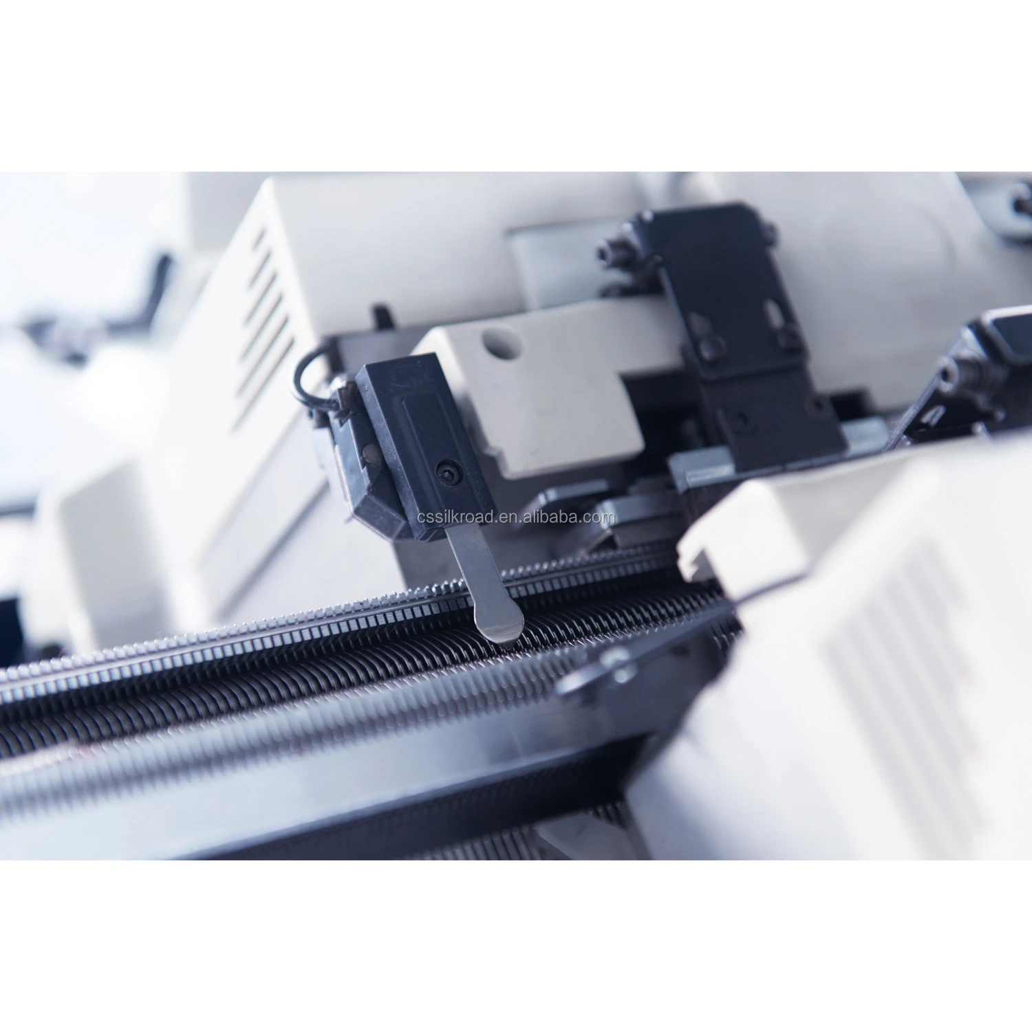 Hot Selling Automatic Knitting Machine Three System Flat Crochet Styles Knee Pads Manufacturing