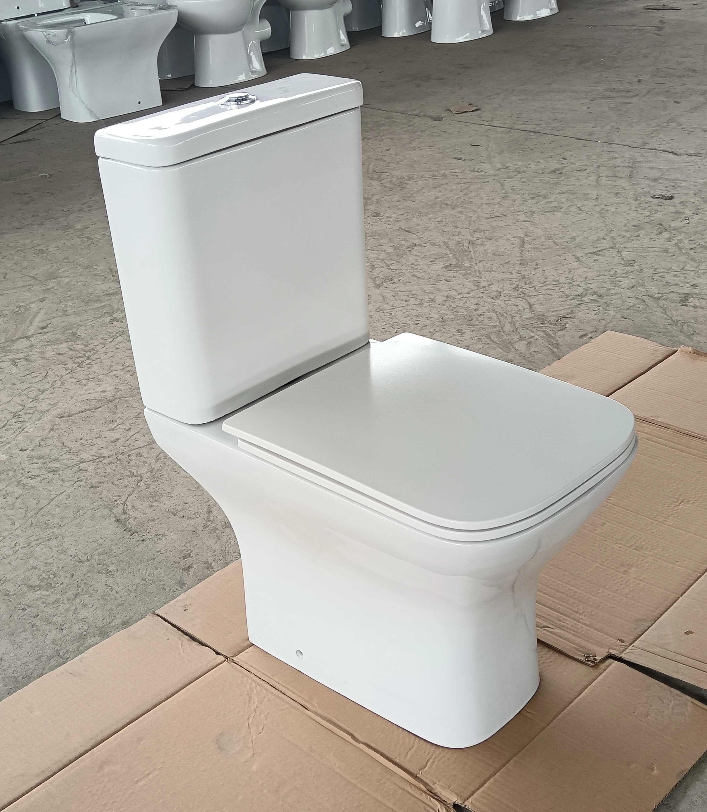 Modern Square Shape European Sanitana WC Toilet Bowl Commode No Rim 2pc Ceramic Floor Mounted Washdown Water Closet