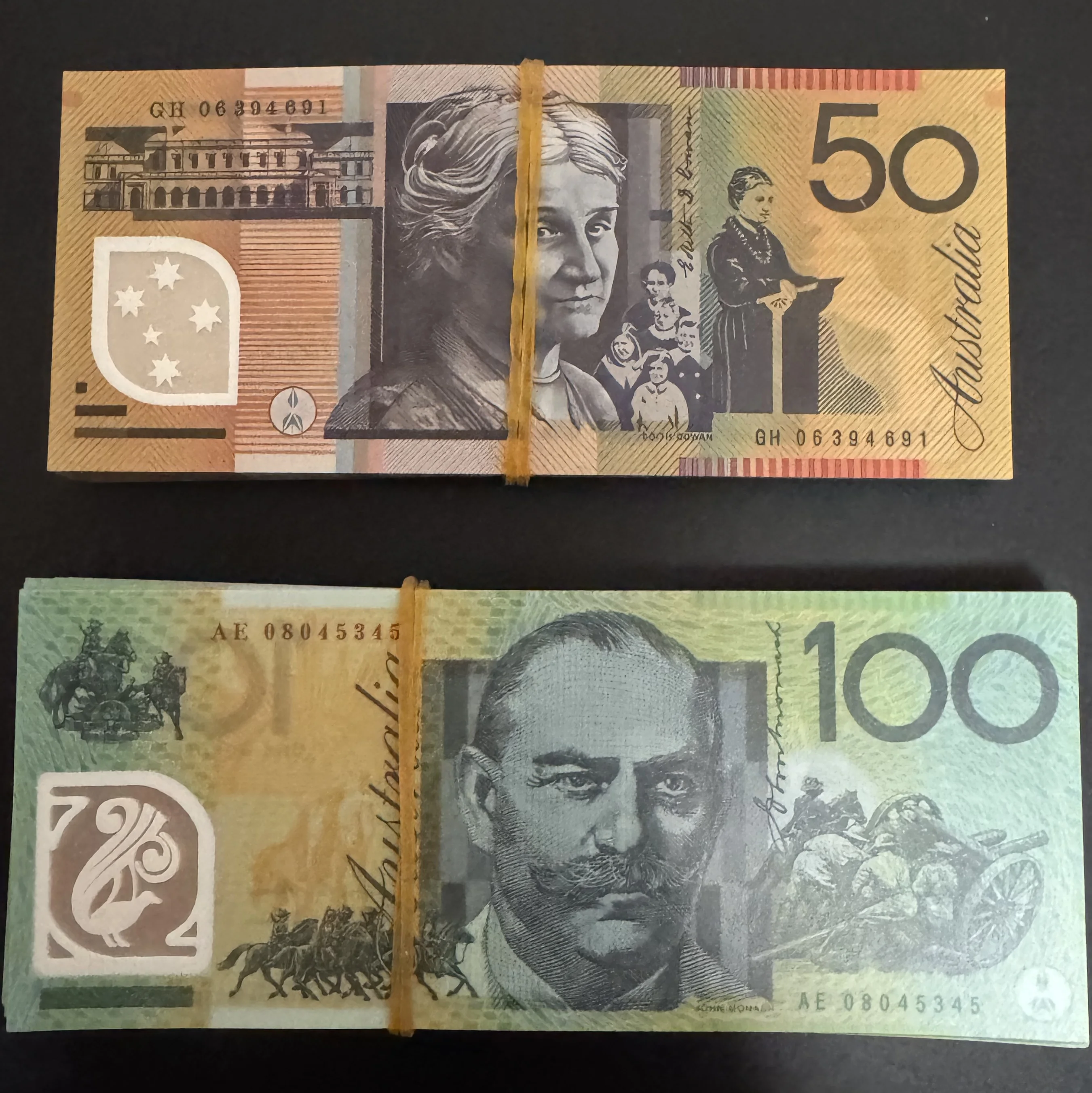 AUD 50개/봉지 최고급 초박형 품질 AUD 플라스틱 폴리머 모조 돈 영국 파운드 지폐 10/20 매트 효과 비디오 파티용