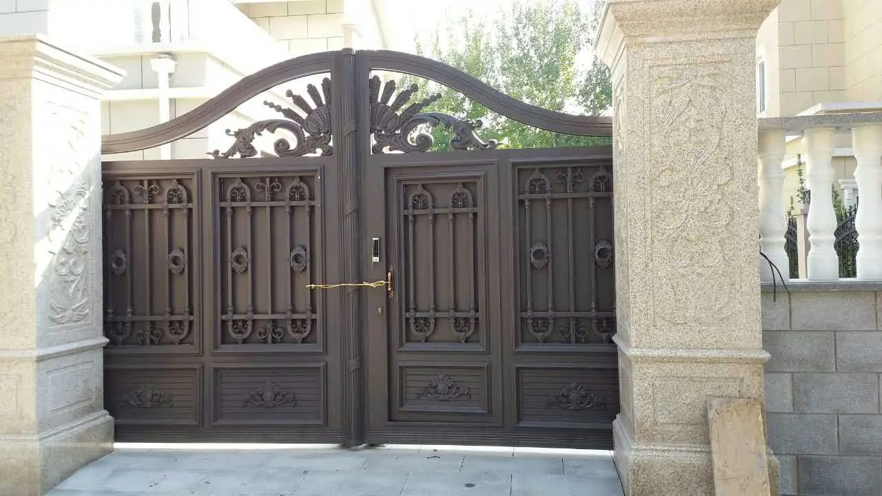 Cheap Folding Gate Design for Wall Compound Iron Gate Door Prices