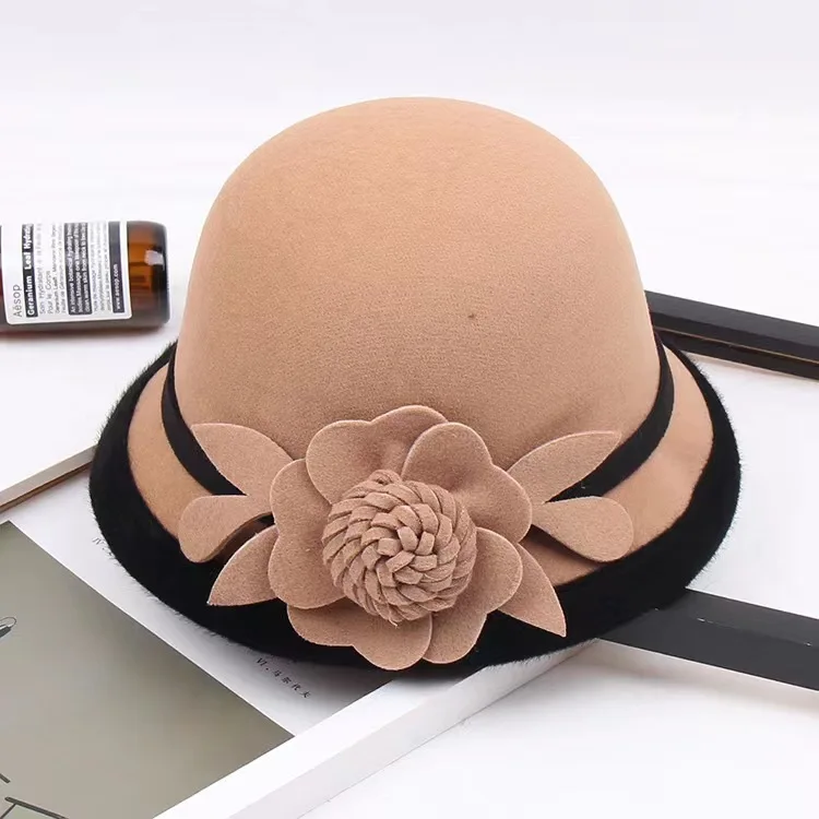 Womens 1920s Vintage Wool Felt Cloche Bucket Hat - Stylish  display picture 3