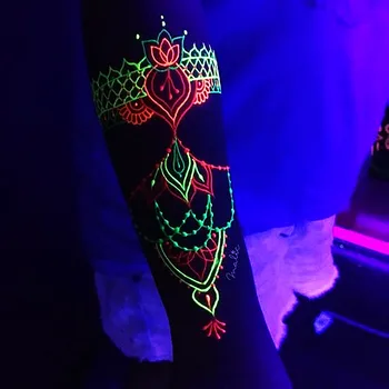 Blacklight Body Art in Henna Design