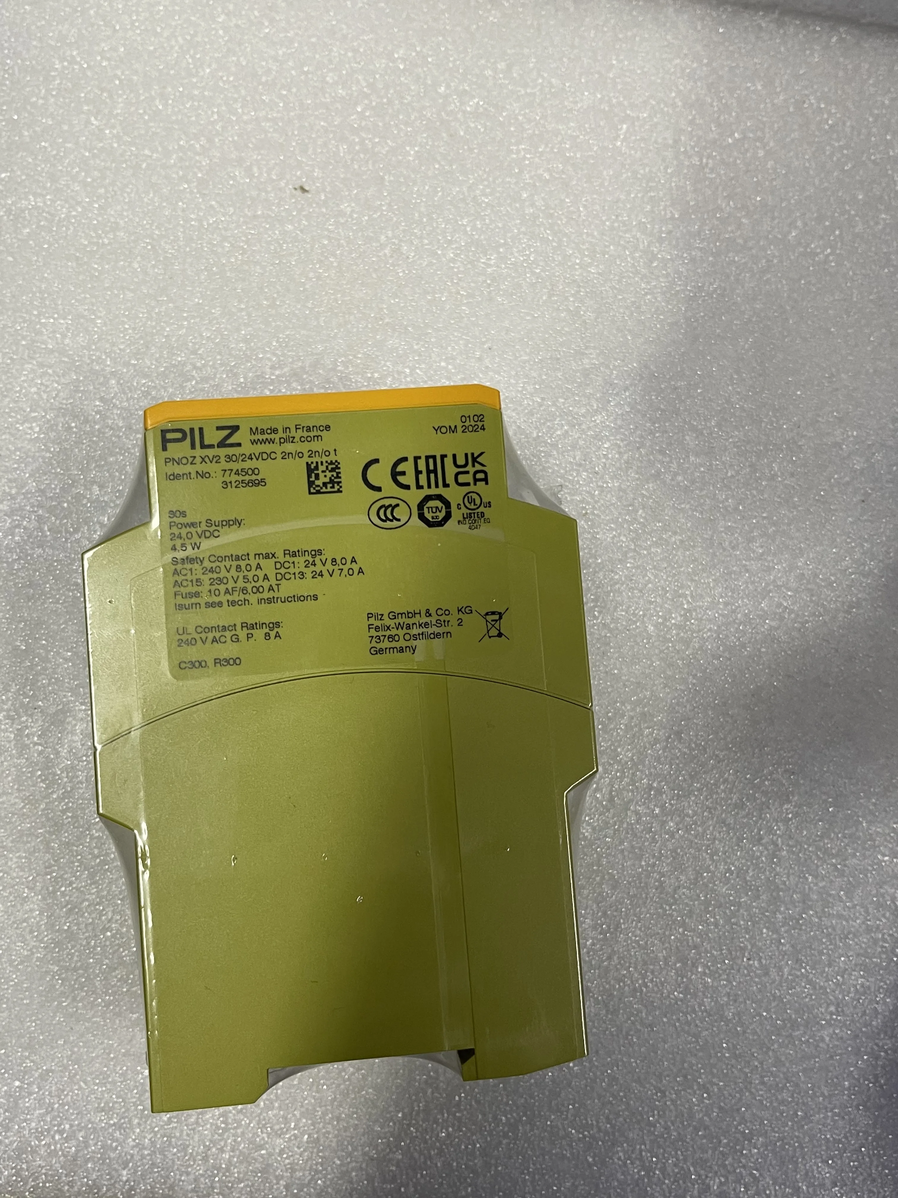 Pilz Safety Relay PNOZ X2V 30/24VDC  2N/O 2N/O T 774500