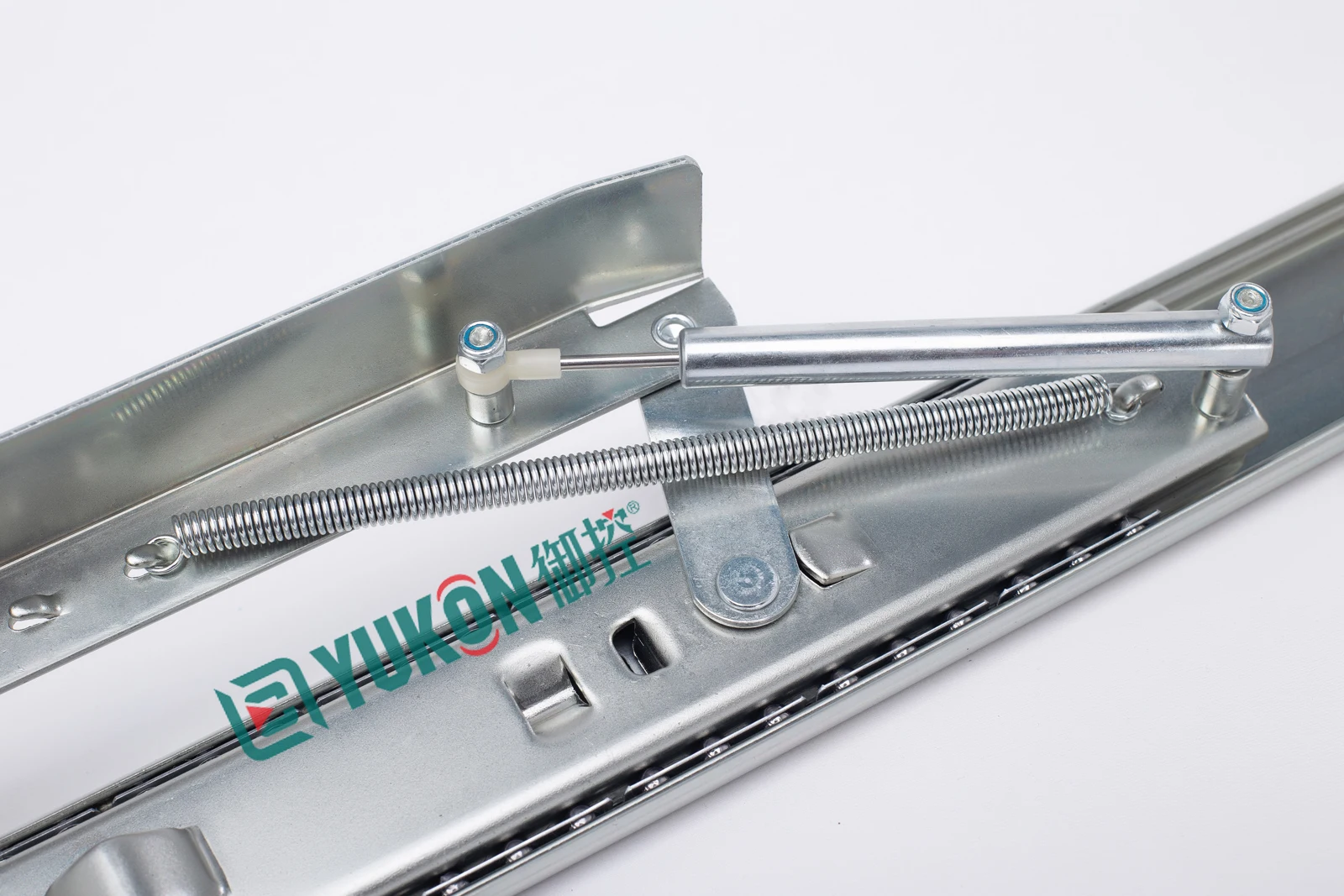 Two Size Pull Out and Lifting Mechanism for Extension Tables