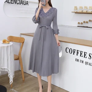 Factory Wholesale Elegant High-End V-Neck Three-Dimensional Petal Lace-up Casual Elegant Miyake Pleated Dress for Women