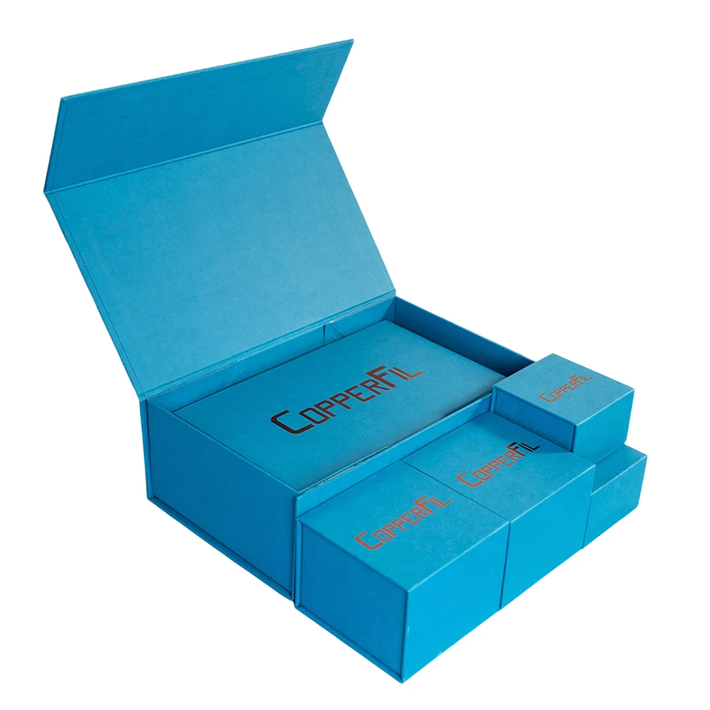 Custom Size Hot Stamping Art Paper Handmade Rigid Flip Handmade Clothing Magnetic Folding Packaging Box