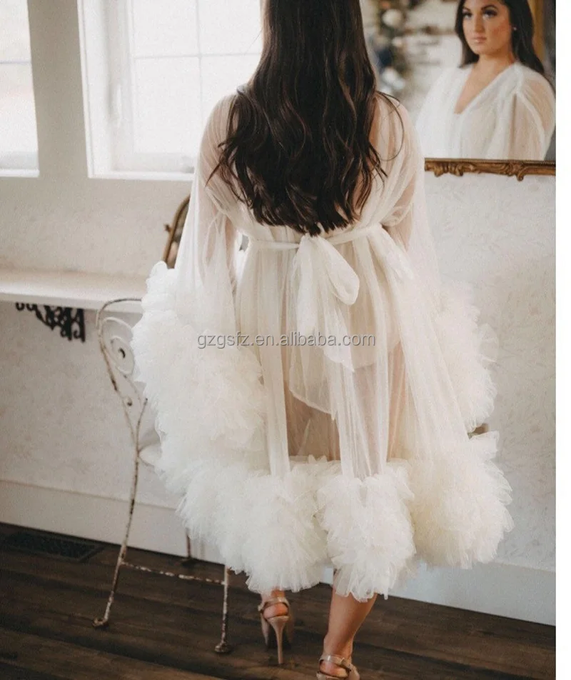 2023 New Photoshoot Design Wholesale Luxury White Luxury Bridal Robe