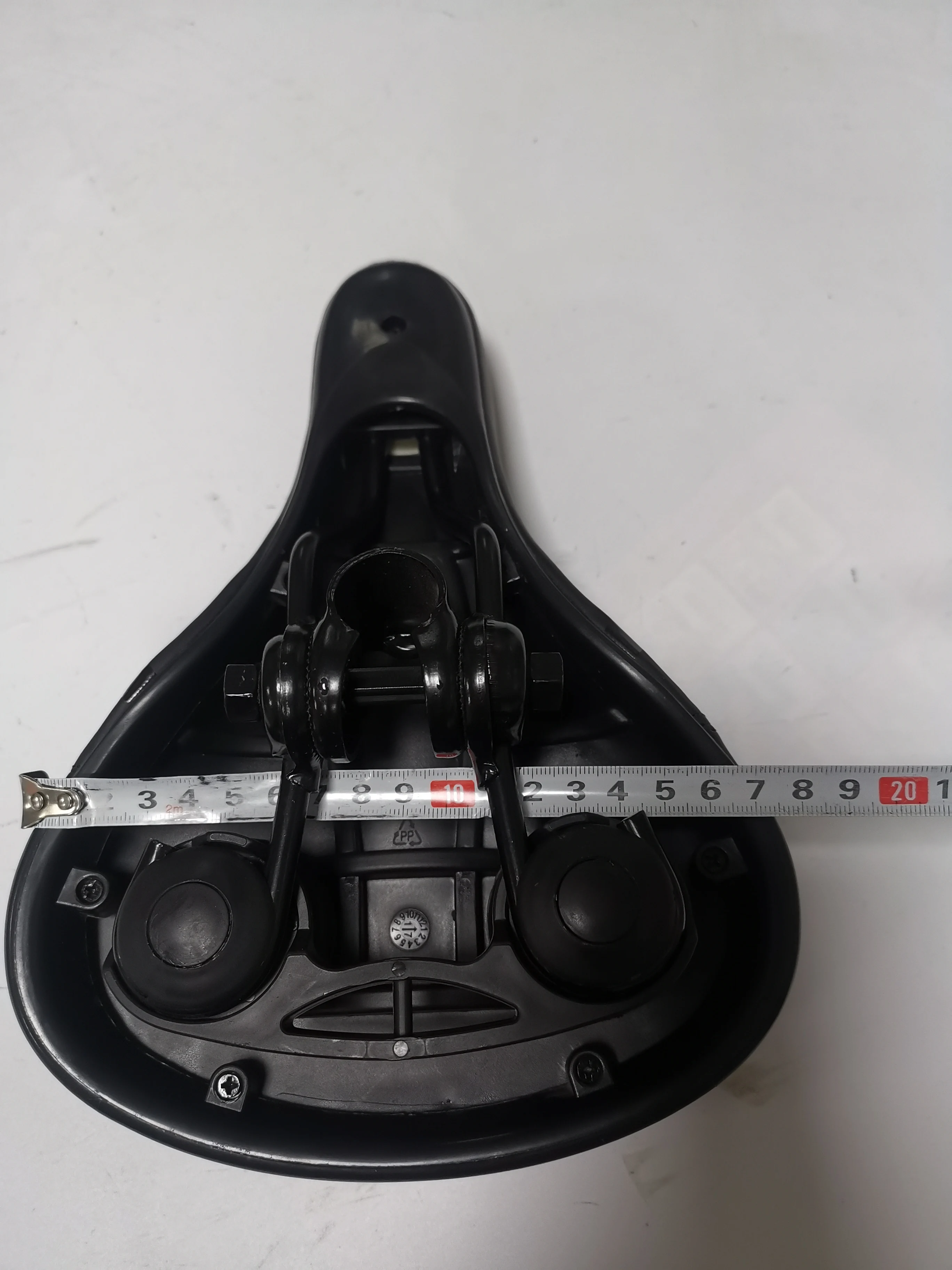 热销廉价高品质新型舒适山地自行车鞍座骑自行车鞍座