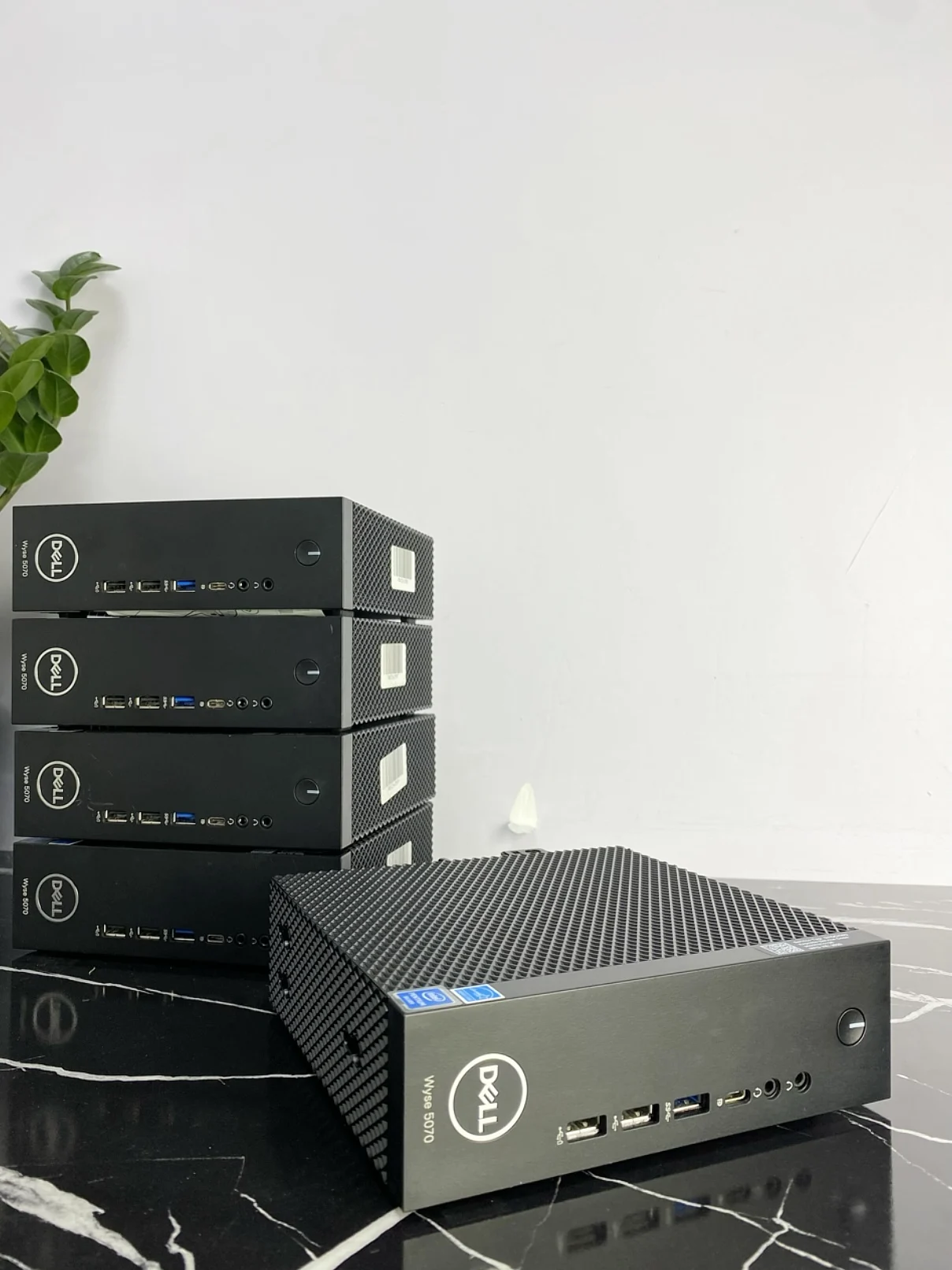 Dell Wyse 5070 シンクライアントPCワークステーション（4K対応ミニPC