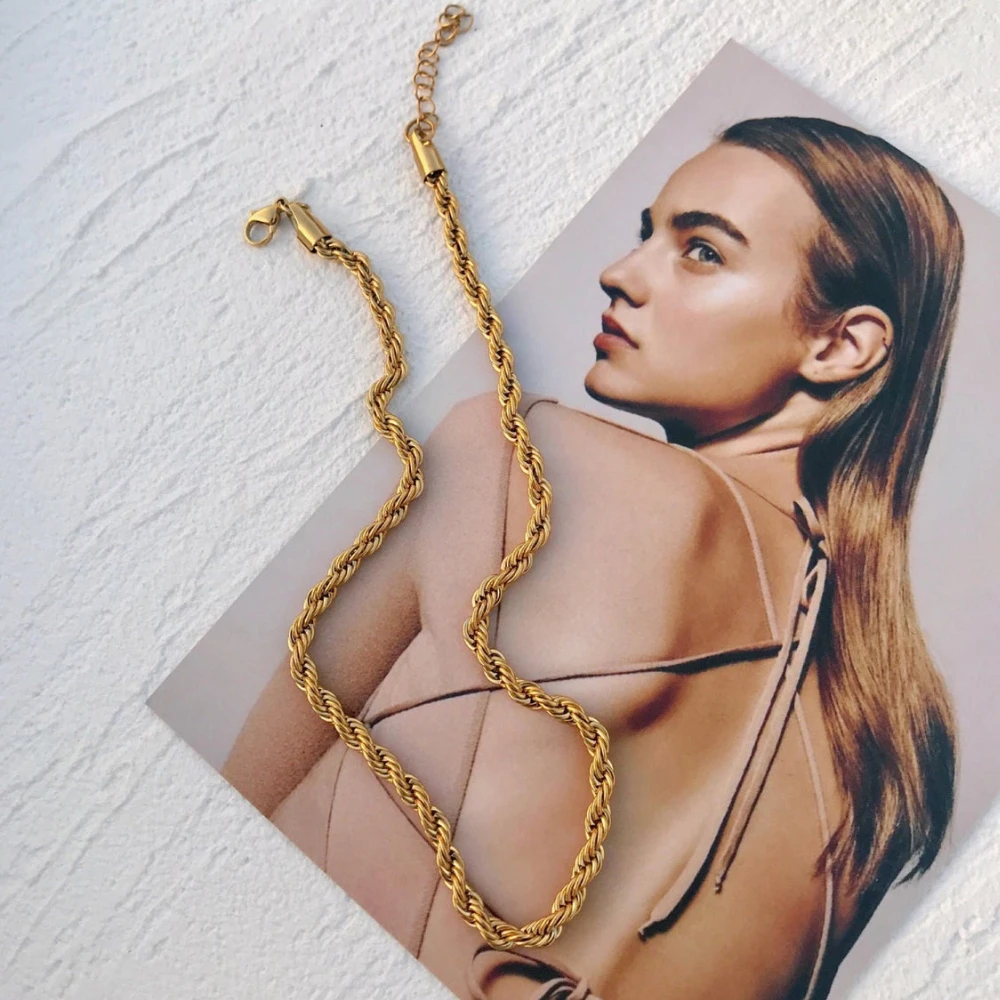 Women's Fashion 18K Gold Plated Stainless Steel Twisted Chain Necklace  Chunky Rope Chain Necklace Choker Jewelry