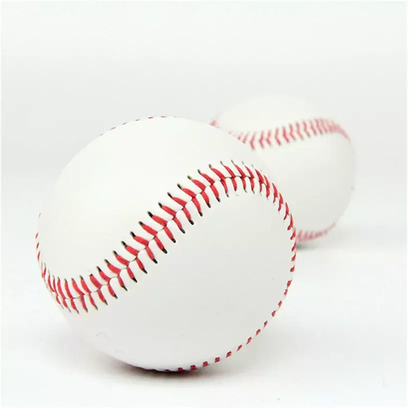 Baseball ball. Бейсбольный мяч Юниверсал. Мяч для Софтбола. Валдберис бейсбольный мяч. Мячик для бейсбола.