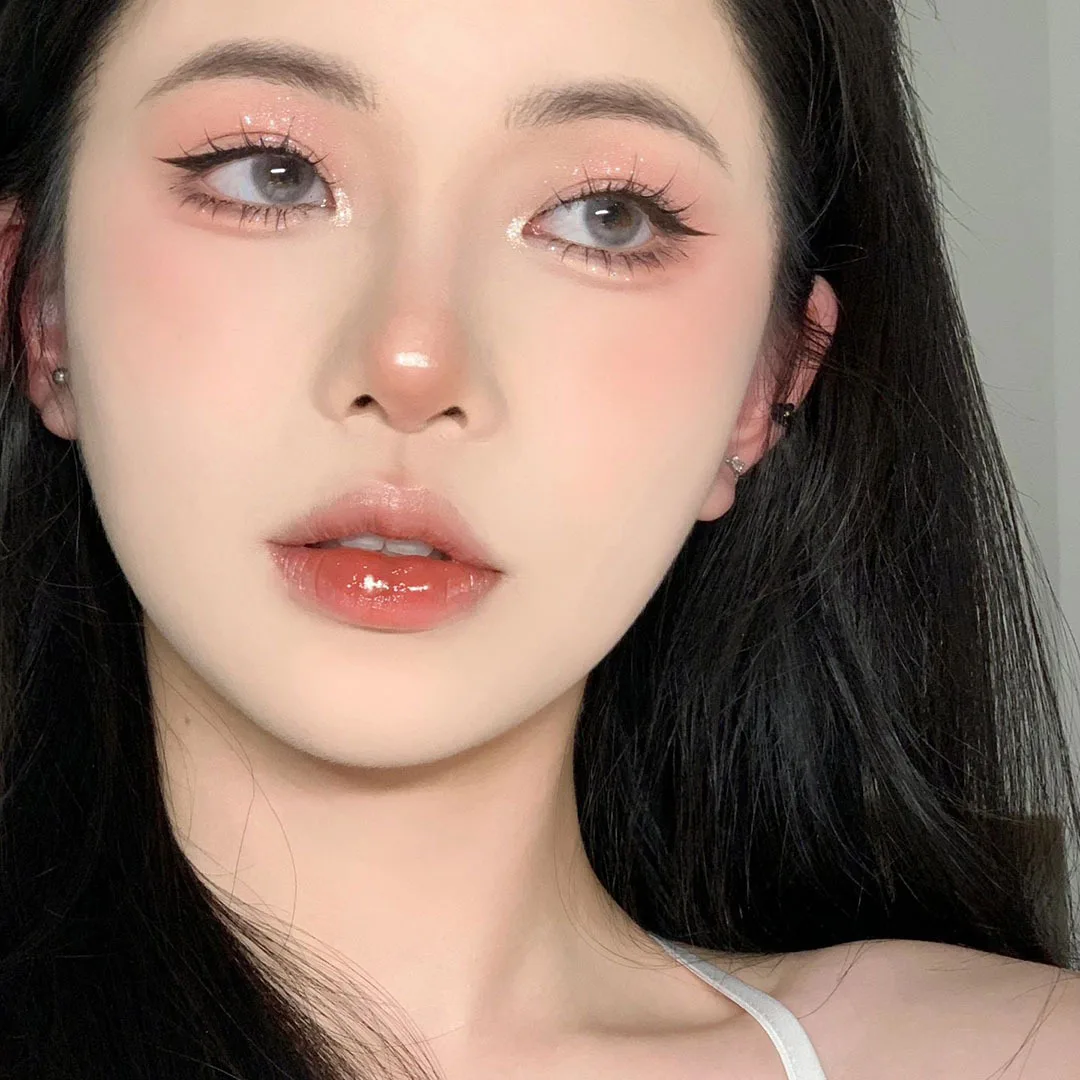 High Quality Pink Love Heart Design Lip Glaze Mirror Water Light Glass Transparent Lip Gloss Moisturizing Female Cute Lipstick