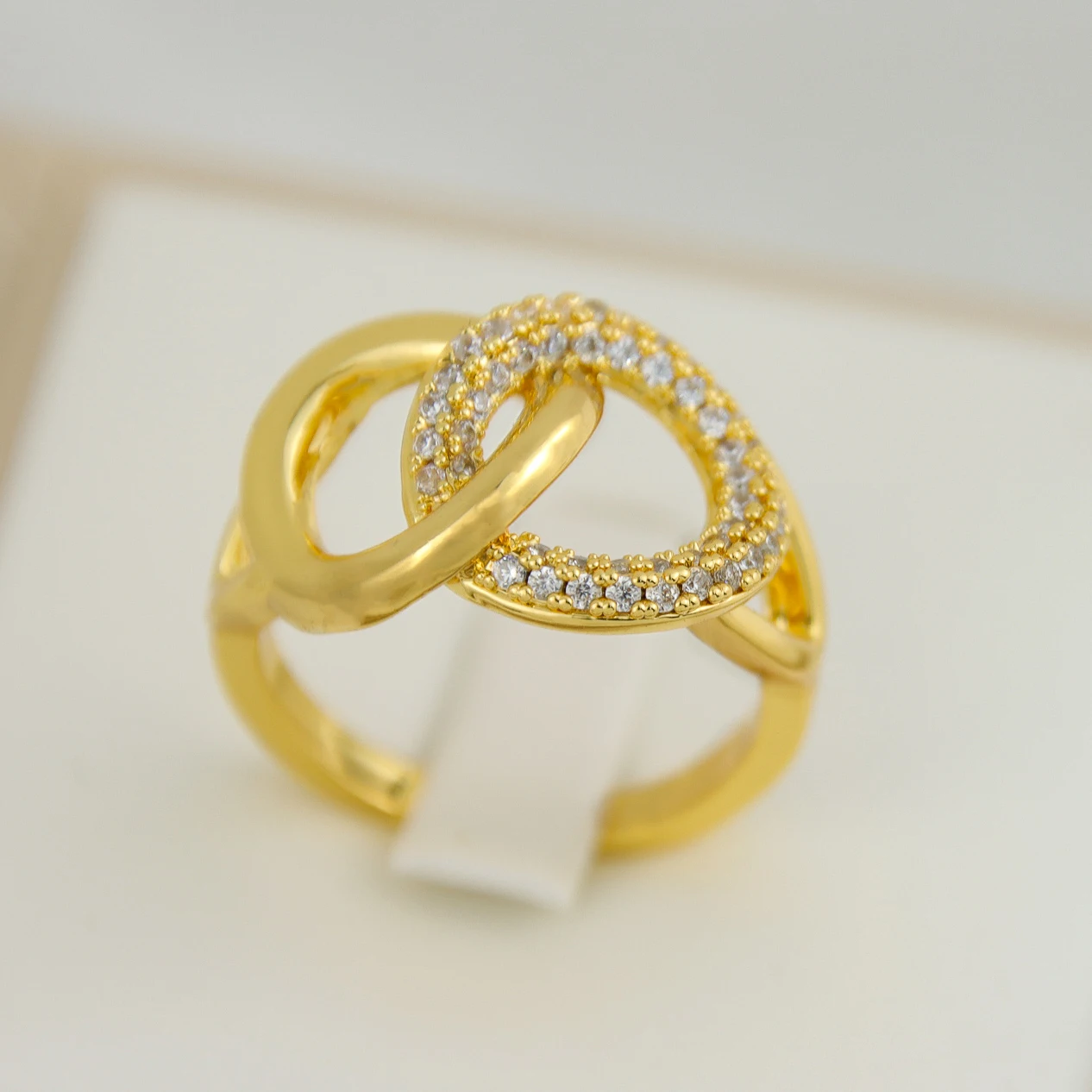 Popular Luxury Interlocking Ring Double Layer Copper Index Finger Rings Circle 21k Gold Ring for Party