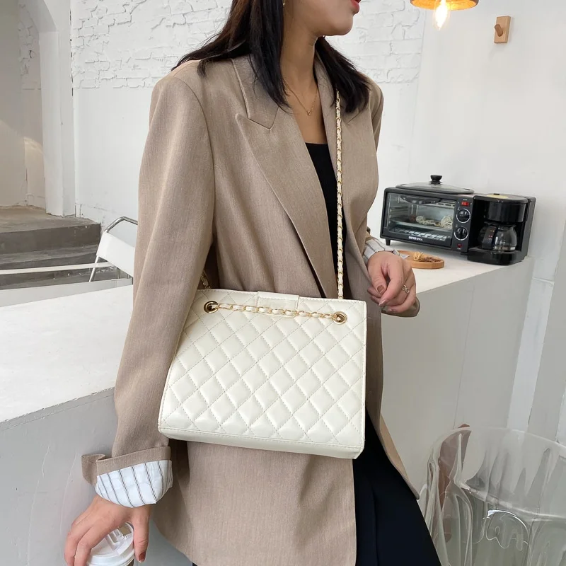 NewJeans 着用★INSTANTFUNK★韓国★人気★Quilted Shoulder Bag Korean Style Quilted Shoulder Bag With Pocket - PDF Sewing