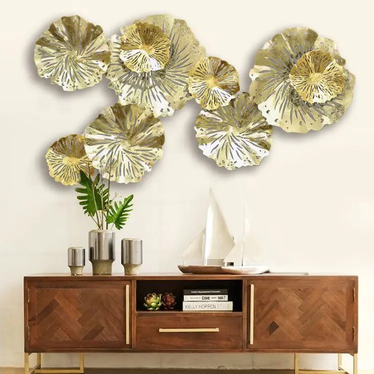 Décoration murale de luxe moderne en métal avec cadre en lotus de