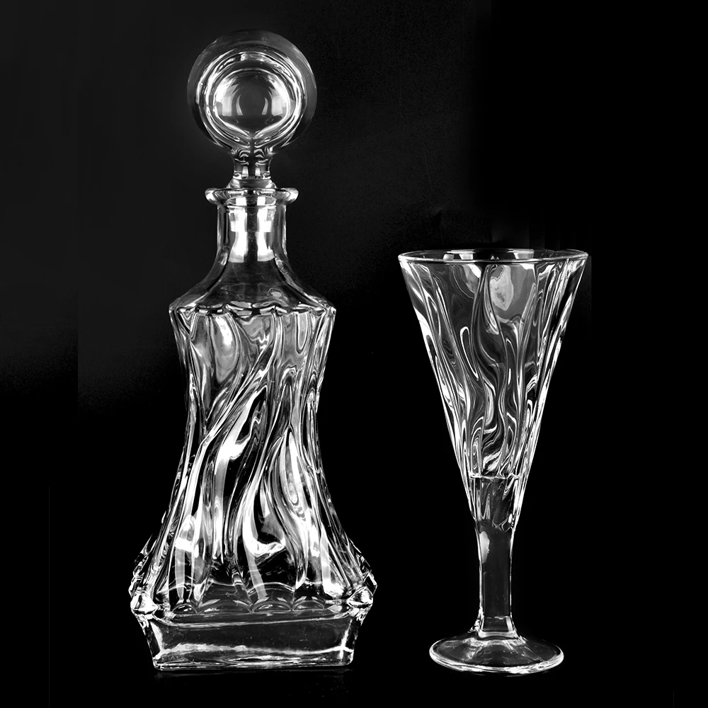 Wholesale Classic Whiskey Bottle Glass Decanter Whiskey Decanter