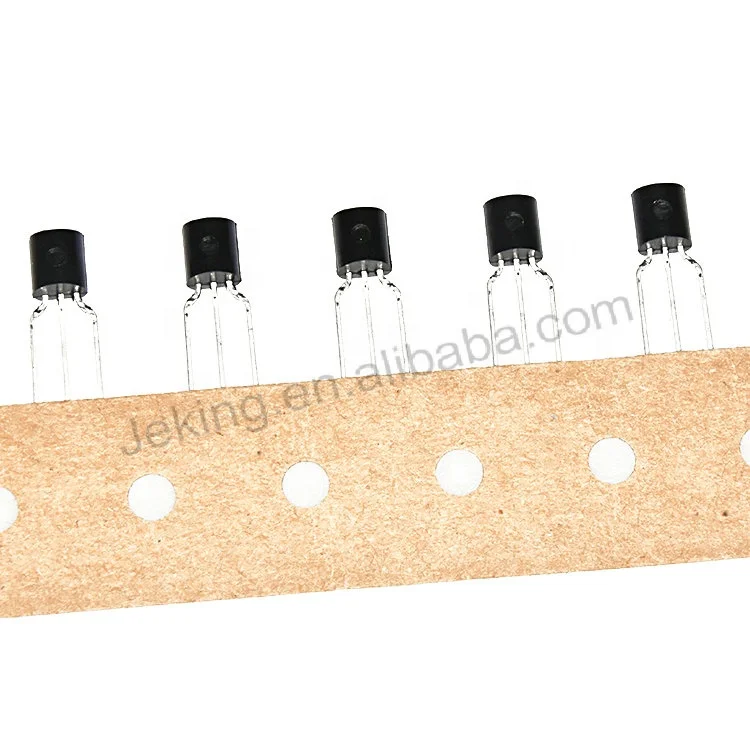 Thyristors et triacs neufs et d’origine Jeking, courant de fuite de 500 µA, boîtier TO-92-3, plage de température de -40 °C à +125 °C, référence Z0107NA