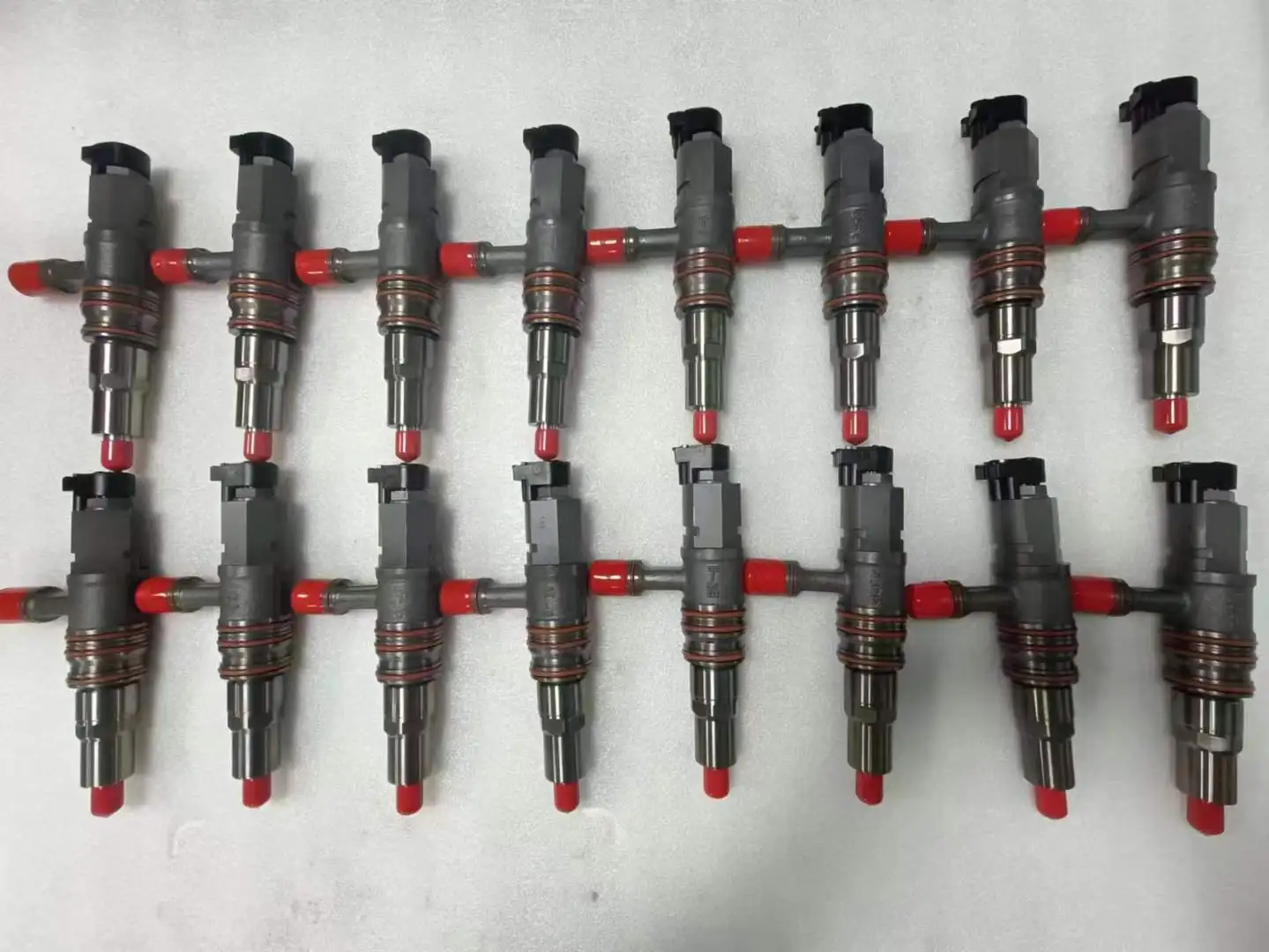 Diesel Engine Fuel Injector MTU X59407500020 X52407500027 X52407500043 X59407500004 X59407500008 MTU DDC 4000  Fuel Injector