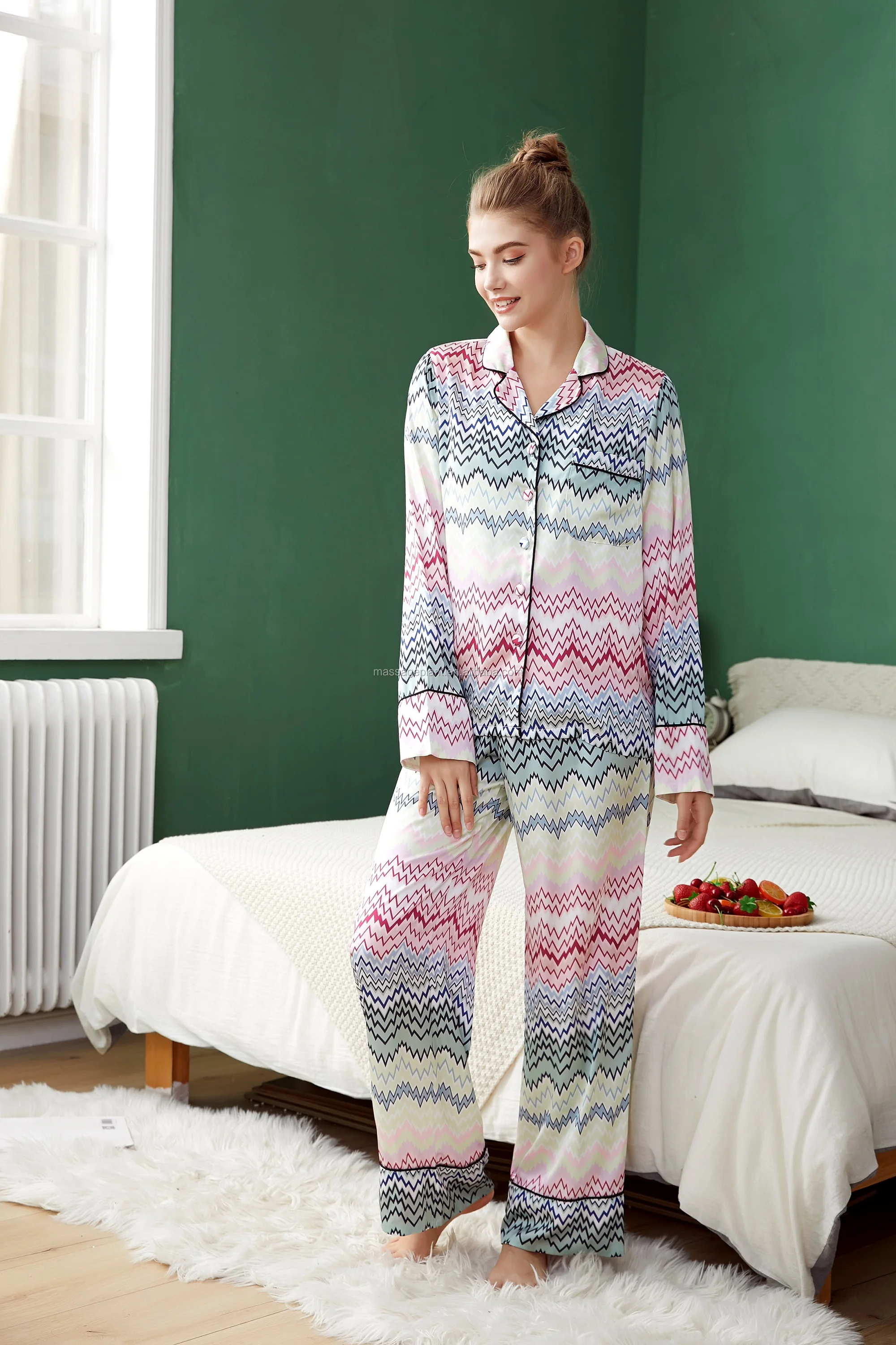 Pijamas de satén de marca para chicas al por mayor, conjunto de