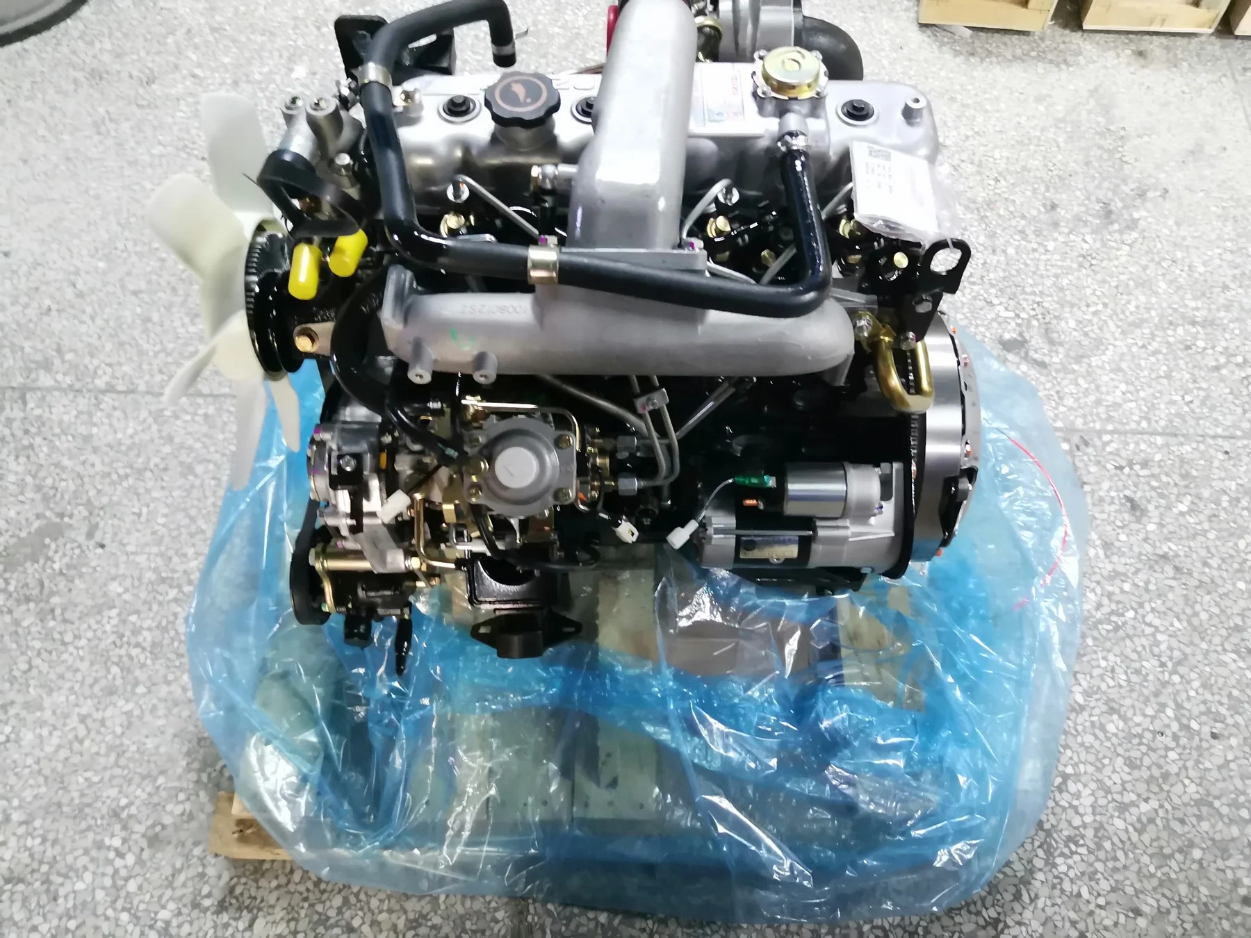 Ready To Ship 116hp 4 Cylinder Turbocharged 4jb1t Turbo Diesel Engine