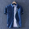 Due tasche blu scuro