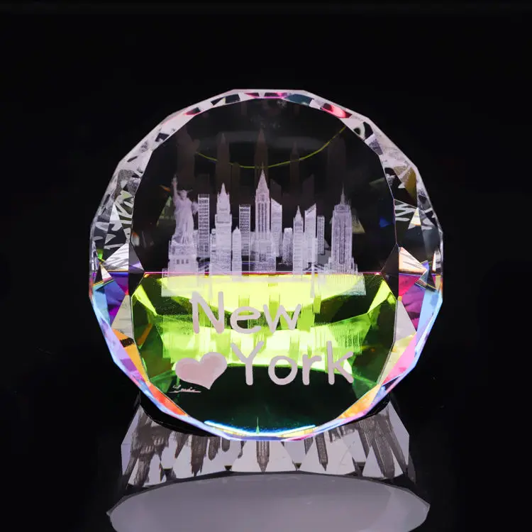 Hot Sale Professional Customized Business Gift New York City 3D Laser Carved K9 Glass Crystal Paperweight supplier