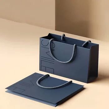 Custom Retail Kraft Paper Shopping Clothing Shopping Gift Bag Luxury Handle Mini Packaging Printed Paper Bag With Logos