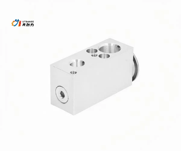 Utranee New Electrically Driven Auto A/C Expansion Valve for  Prado OEM 92200AX000 Thermal Expansion Valves