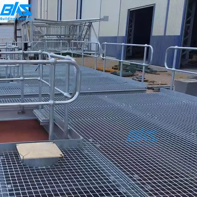 Modular Galvanized Steel Stair Platform with Guardrails and Welded Grating Floor for Industrial and Warehouse Projects