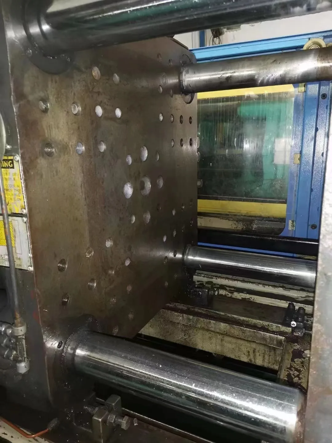 Haixing HXF 88J5 Small Plastic Injection Molding Machine 88Ton