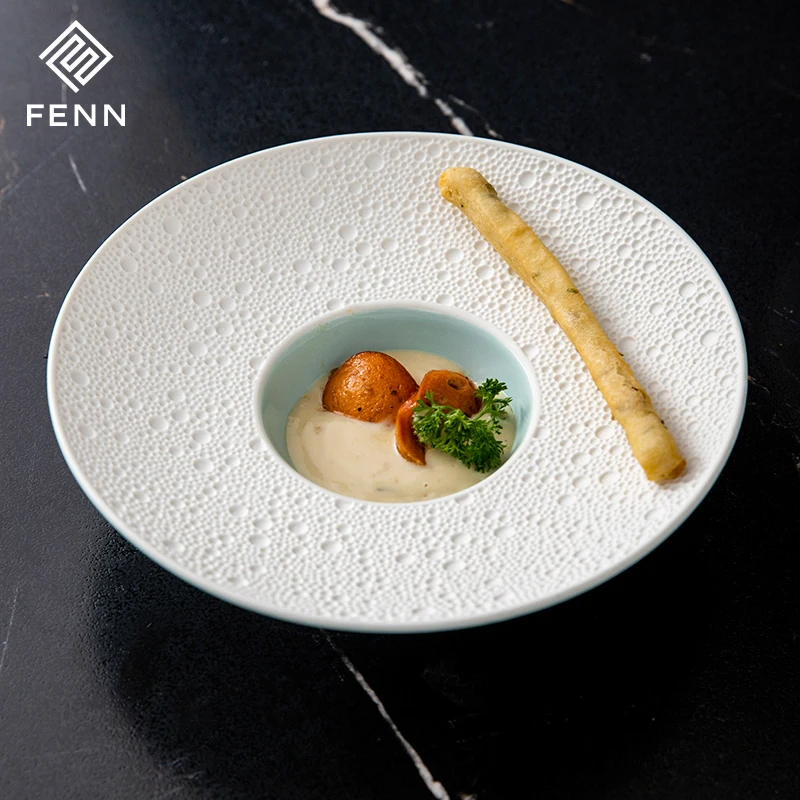 Modern Luxury Style Ceramic Soup Sauce Plate Lunar Surface Hat Shape Hotel Porcelain Pasta Plate For Restaurant