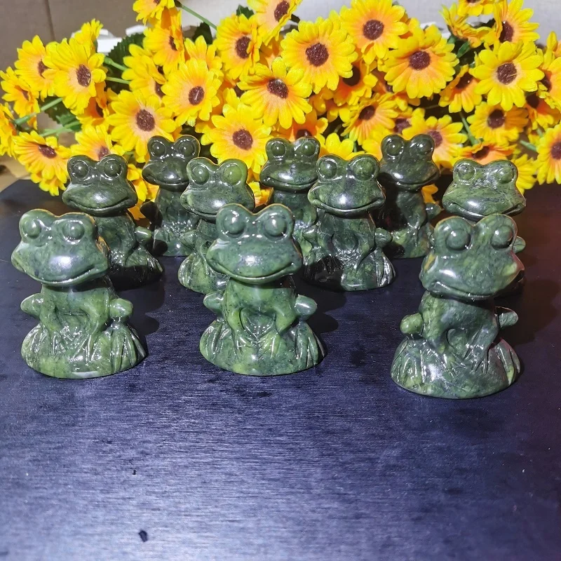 New Arrived Crystals Carving Craft Xiuyu Cute Frog Xiuyan Jade 6cm Frog Ornaments