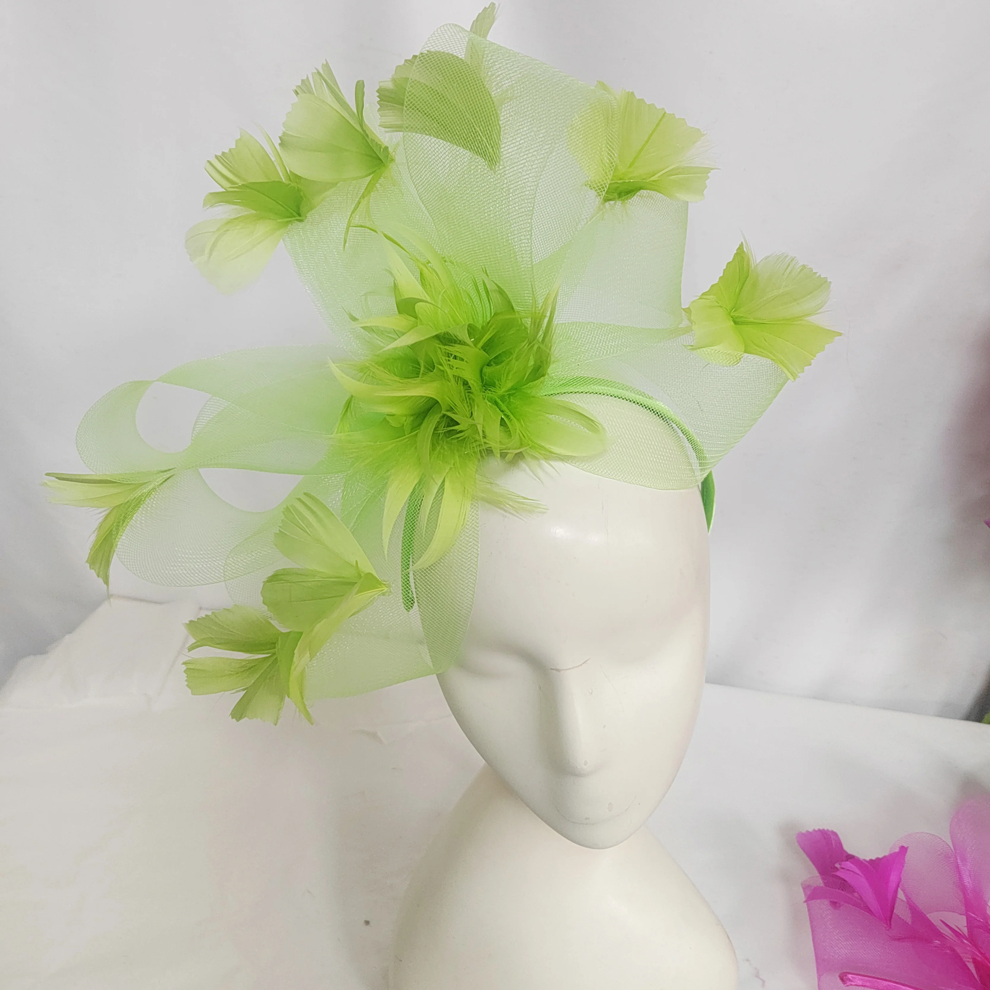 Stylish Sinamay Feather Mesh Fascinator Hat for Ladies 