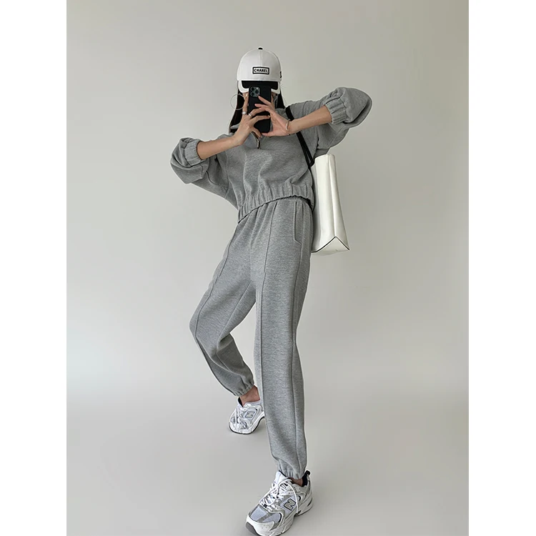 2025 New Style Design Quality Causal Two Piece Pant Set Crop Top Half Zip Pullover Jogger Set