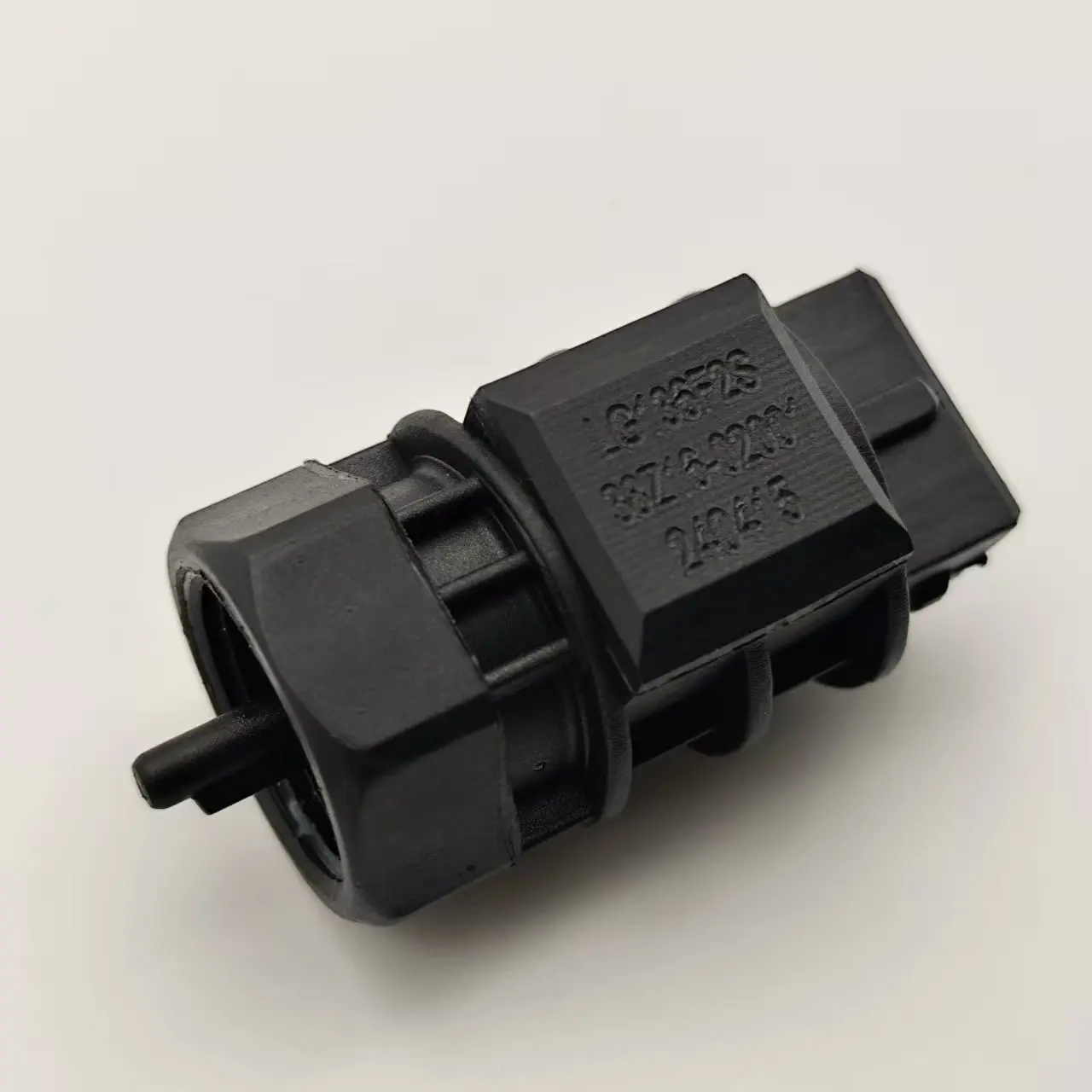 Bus Speedometer Sensor & Electronic Temperature Sensor for YUTONG ...