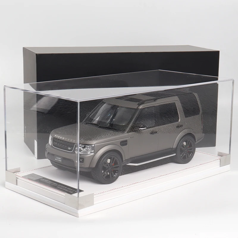 18-Land-Rover-Discovery-4-
