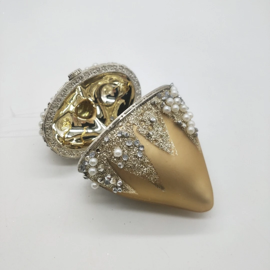2022 New Arrival Blown Openable Filling Christmas Tree Glass Love Heart Shaped Ornaments Ball Gold Bauble for Xmas Hanging Decor