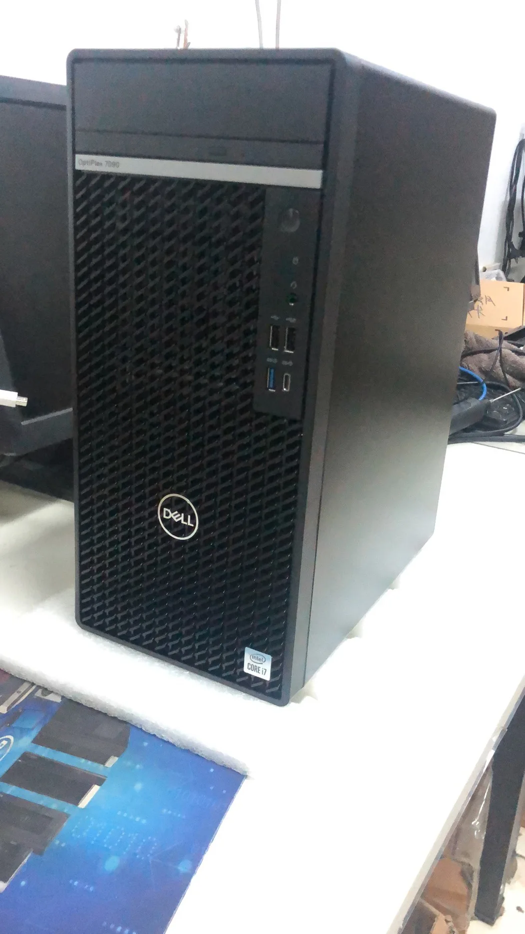 Dells Large in Stock 7090MT I7-11700 8G 1T RW Windows10 500W OptiPlex 7090  Desktop