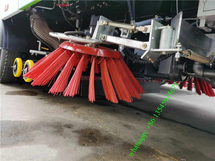road sweeper truck (2).jpg