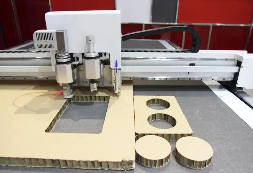 High Quality Oscillating Knife Cutting Machine Paper Cutting Machine with Oscillating Cutting Tool 1625