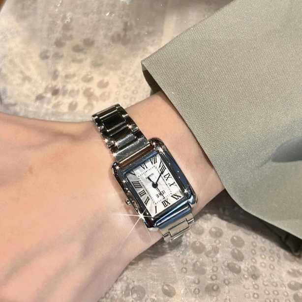 OROLOGIO VINTAGE SEIKO V701-5E49 Donna Oro Rettangolare Quadrante
