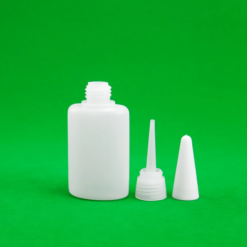 Fast Curing Plastic Tube Nail Glue Bottle PET Material for Oily Liquid with Screw Cap and Logo Printing for Packaging