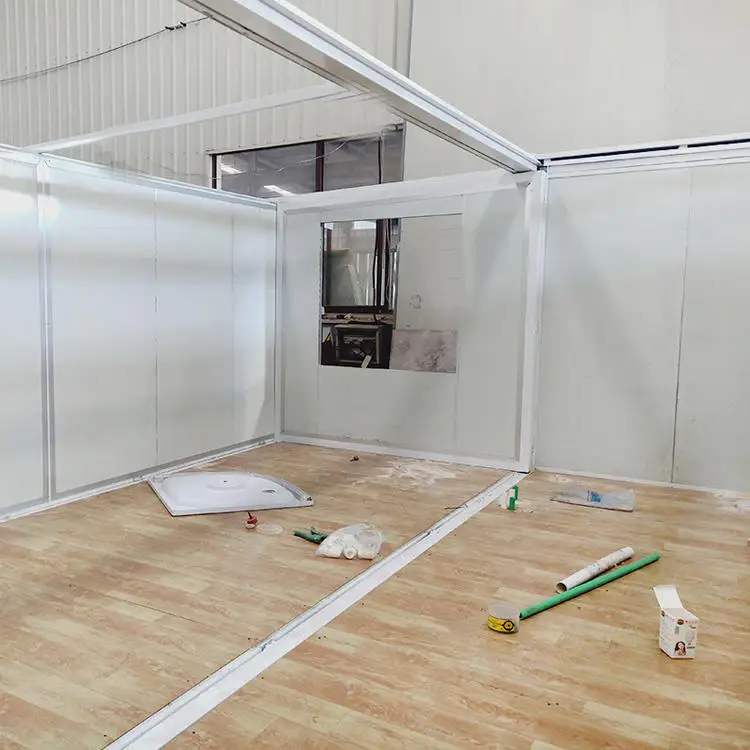 Პროფესიონალურად დამთავრებული მსუბუქი ლუქსის შეკრებული Casas Prefabricadas-ის გამოყოფილი გარე შენობის კონტეინერული სახლი ოფისისა და ვილისთვის