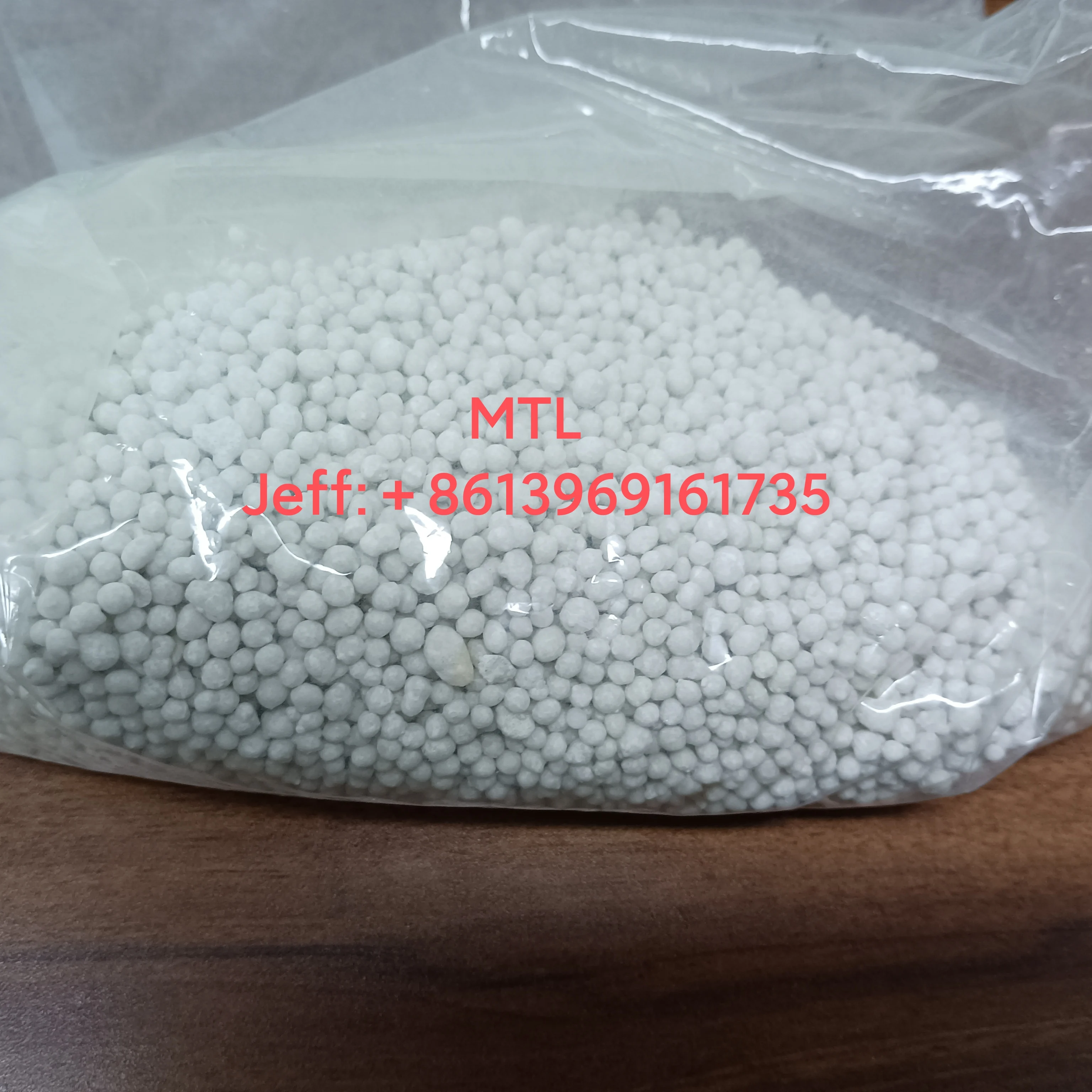 Compound Fertilizer NPK 15-15-15 Low Quality, Agriculture C Grade, Offwhite or Yellow Granular